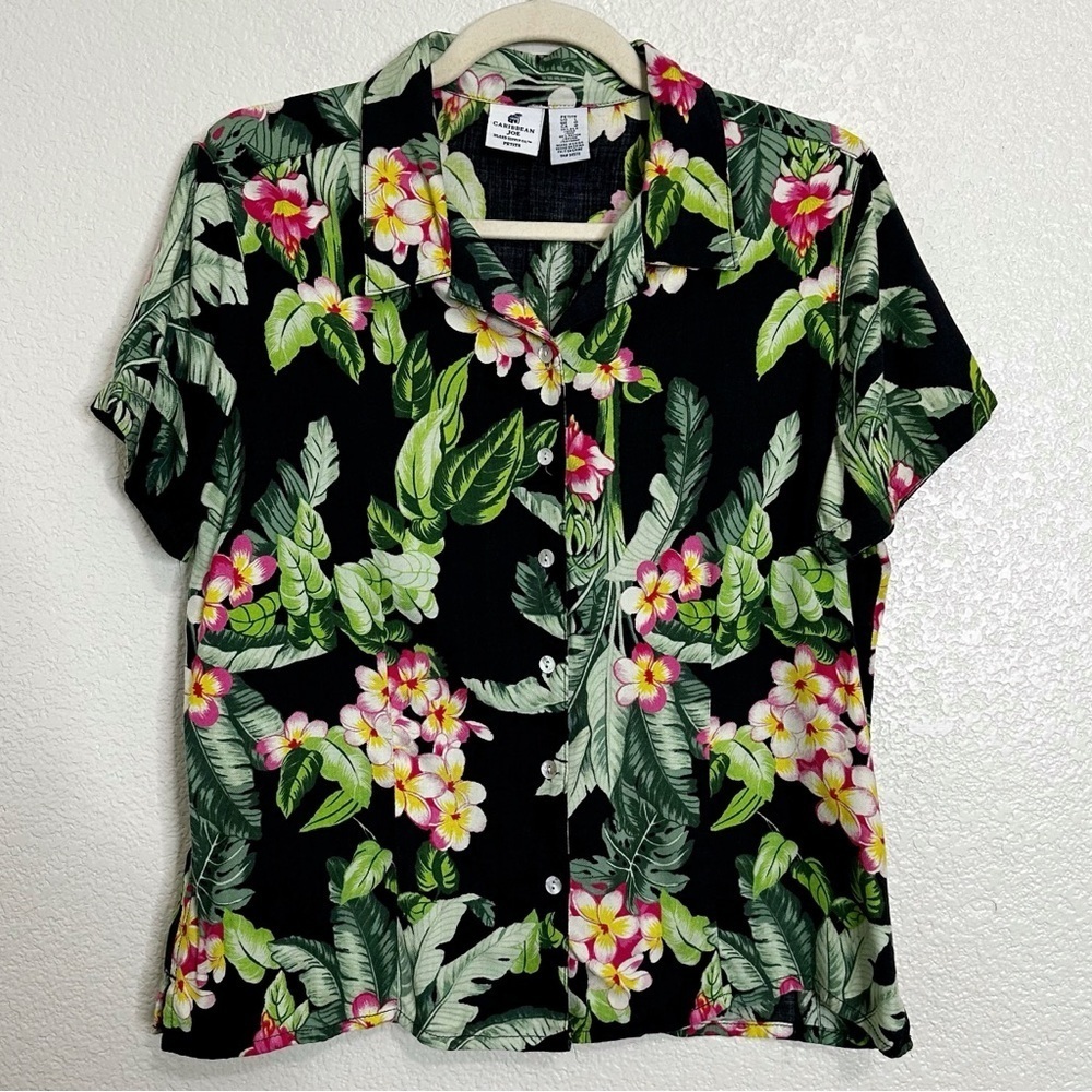 Caribbean Joe Silk Blend Tropical Floral Button Down Women's Shirt, Size LP